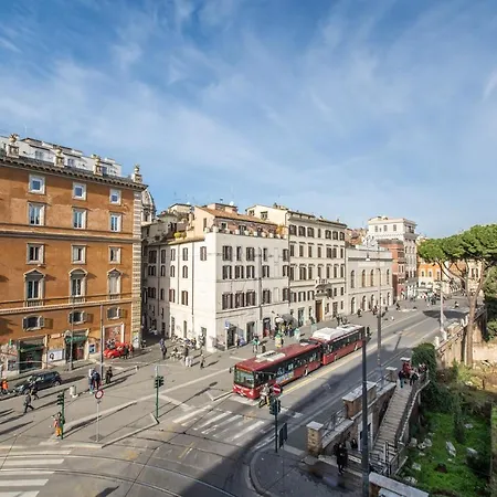 Luxury With A View Apartment Rome